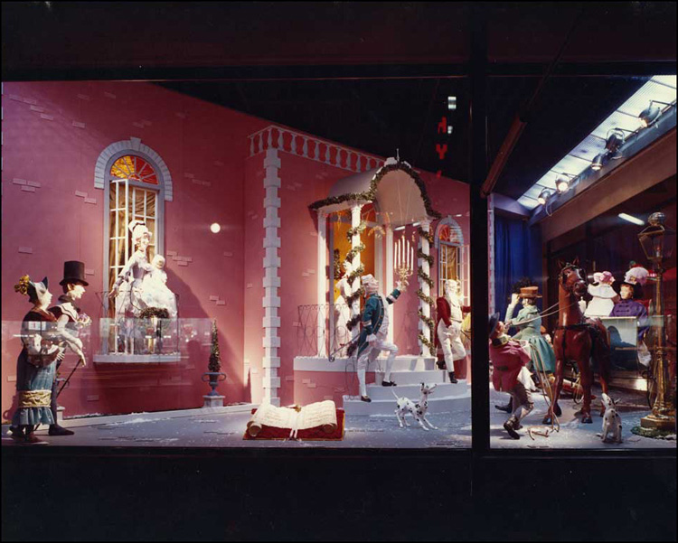 Photographies de la vitrine « À la maison pour les Fêtes », 1963
